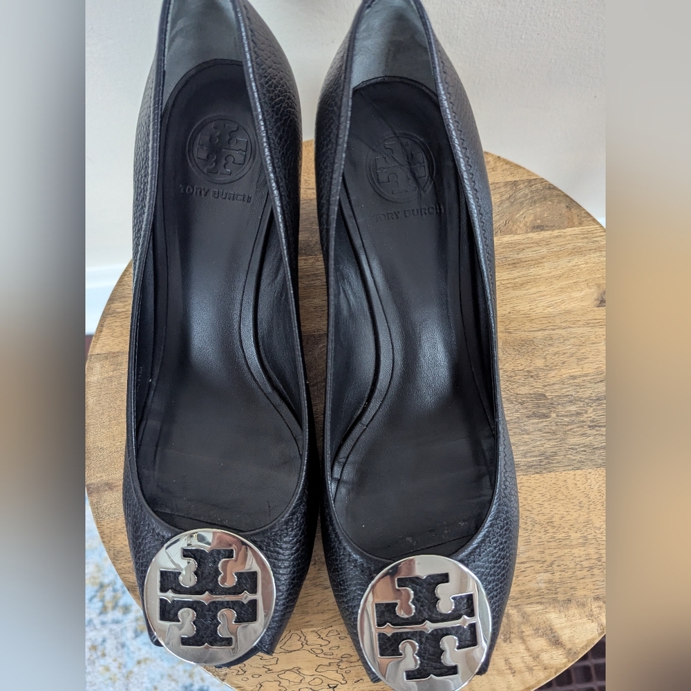 Tory Burch Sally Wedges, Black Leather & Silver (SIZE 11) - Picture 7 of 9